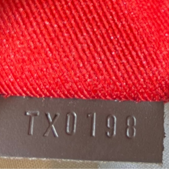 LUIS VUITTON GRACEFUL PM TOTE AUTHENTIC (LIKE NEW) - Picture 11 of 12